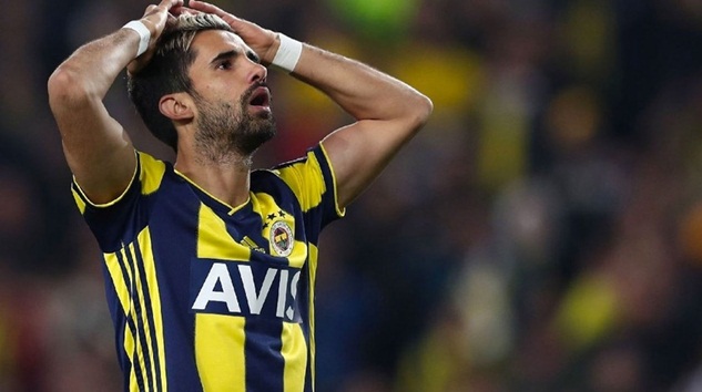  Alper Potuk, Fenerbahçe’den Bonservisini istedi