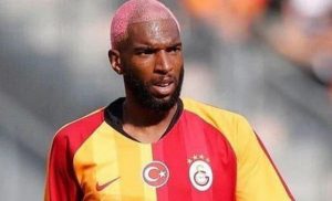 Ryan Babel, Instagram hesabından Galatasaray’ı sildi