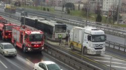 Çağlayan’da Metrobüste yangın çıktı,tarfikte aksama  var