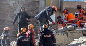 Elazığ depreminde ölü sayısı artıyor son haberlere göre rakam 38