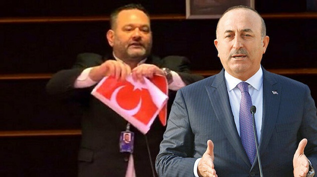  Mevlüt Çavuşoğlu’ndan ırkçı Yunan’a çok sert bayrak tepkisi!