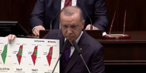 Cumhurbaşkanı Erdoğan AK Parti grubunda israil’e yüklendi