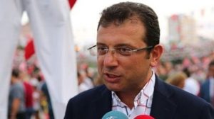 Ekrem İmamoğlun’a Kapalıçarşıda ulaşım zammı protestosu