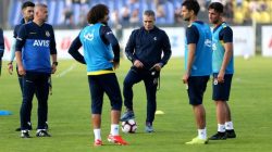 Fenerbahçe teknikdirektörü Ersun Yanal’dan futbolculara uyarı