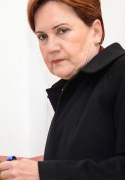 İYİ Parti’de büyük şok! Blok halinde Peş peşe istifa ettiler