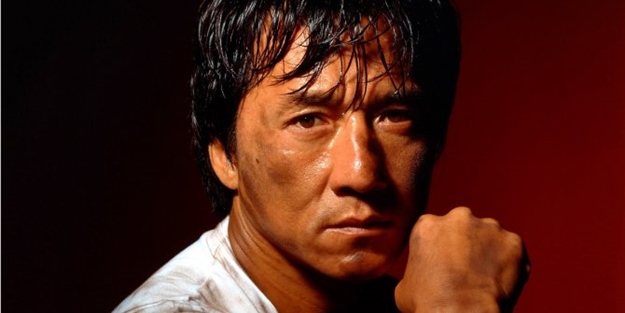  Jackie Chan, Koronavirüs’ten karantinaya mı alındı?
