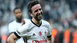 Fenerbahçe’den Gökhan Gönül’e transfer teklifi geldi