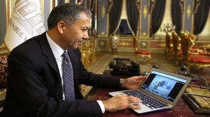 İstanbul Valisi Yerlikaya’dan kamuda kıyafet açıkılaması geldi