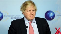 Kovid-19’a yakalanan Boris Johnson hastaneye kaldırıldı!