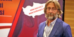 Prof. Ercüment Ovalı, koronavirüs tedavisinin onaylandığını duyurdu