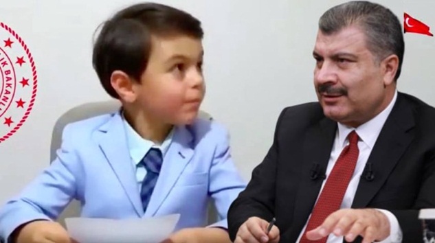  Sağlık Bakanı Fahrettin Koca’dan 23 Nisan’da güldüren paylaşım