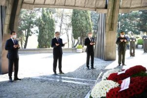 Turgut Özal ölümünün 27. yılında mezarı başında anıldı