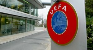 UEFA üye ülkelere son kararını bildirdi: Ligler tamamlanacak