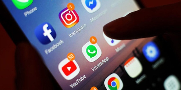  Whatsapp, Facebook ve Instagram çöktü mü? Açıklama geldi