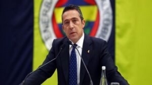 Fenerbahçe Başkanı Ali Koç: 3 teknik adamla görüşüyoruz