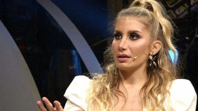  İrem Derici’den çarpıcı açıklama ”Babam şarkıcı olmamı istemedi”