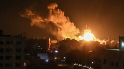 İsrail ordusu Gazze’de 3 noktayı topçu ateşiyle vurdu.
