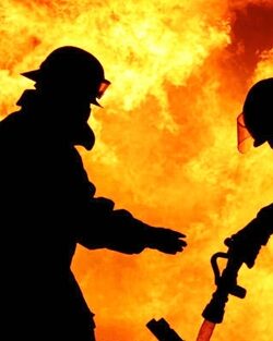 Kiev’de Koronavirüs hastalarının tedavi edildiği hastane ateşe verildi