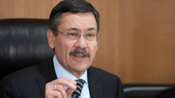 Melih Gökçek, CHP’deki çökertmek için Muharrem İnce’ye çağrıda bulundu