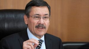 Melih Gökçek, CHP’deki çökertmek için Muharrem İnce’ye çağrıda bulundu