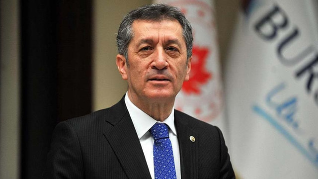  Okullar 1 Haziran’da açılacak mı ? Bakan  Ziya Selçuk açıkladı