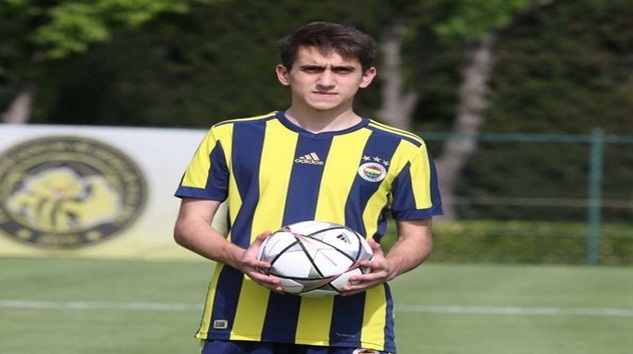  Fenerbahçe’nin 16’lık futbolcusu Ömer Faruk, Riva kampında parladı
