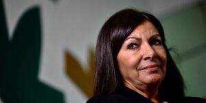 Fransa’nın başkenti Paris’in belediye başkanının koronavirüs çıktı