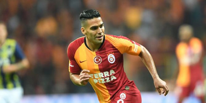  Galatasaray açıkladı: Radamel Falcao’dan kötü haber