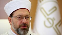 Ayasofya Camii’inde kaç imam olacak Ali Erbaş Açıkladı