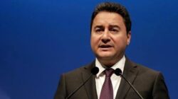 Deva Partisi Genel Başkanı Ali Babacan HDP’ye göz kırptı