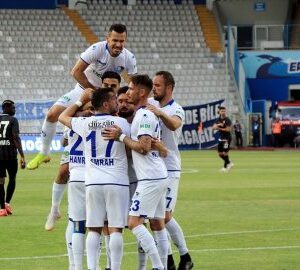 Erzurumspor bir yıl aradan sonra yeniden Süper Lig’de