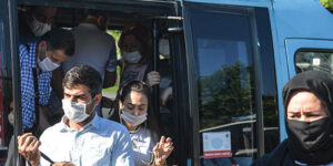 Sağlık Bakanı Fahrettin Koca’dan fazla yolcu tepkisi söz istiyoruz