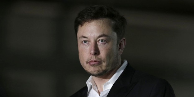  Tesla’nın CEO’su Elon Musk’tan Mısır Pramitlerini uzaylılar inşaa etti tweeti