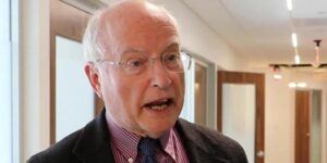 ABD’li profesör Ermenistan’ı yalanlayan belgeleri ortaya koydu