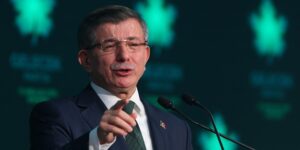 Ahmet Davutoğlu’ndangarip sözler: Bir dip dalga geliyor