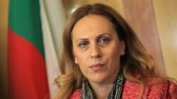 Bulgaristan Bakanı Nikolova: Çok kötü durumdayız Türkiye’ye izin verin