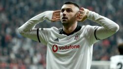 Burak Yılmaz’dan Twitter’da Adana Demirspor paylaşımı!