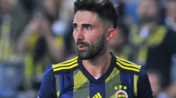 Fenerbahçe’den ayrılan Hasan Ali Kaldırım Başakşehir ile el sıkıştı