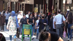 Koronavirüs vakalarının tavan yaptığı Gaziantep’te çarşılar yoğun