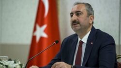 Adalet Bakanı Abdülhamit Gül’den FETÖ açıklaması
