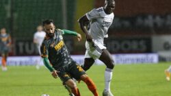 Beşiktaş Alanyaspor deplasmanından eli boş döndü