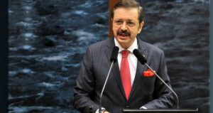 TOBB Başkanı Rifat Hisarcıklıoğlu’ndan 30 bin öğrenciye sürpriz!