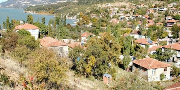  Isparta, Eğirdir’de bir köy koronavirüs katrantinasına alındı