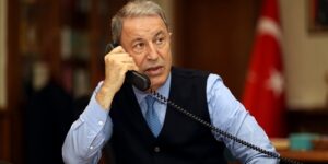 Milli Savunma Bakanı Hulusi Akar’dan kritik görüşme