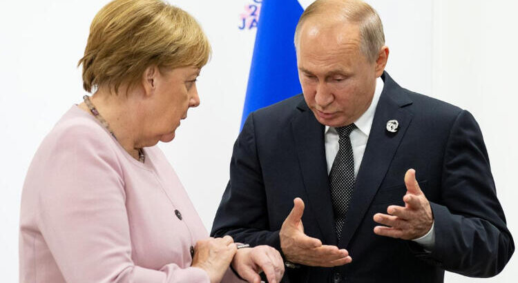  Vladimir Putin ve Angela Merkel arasında kritik görüşme