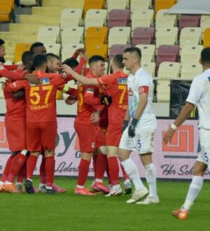 Yeni Malatyaspor sahasında Çaykur Rizespor’u farklı yendi