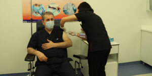 BBP Lideri Mustafa Destici koronavirüs aşısını yaptırdı