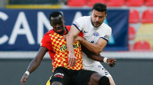 Göztepe kendi evinde konuk ettiği Kasımpaşa’yı tek golle geçti