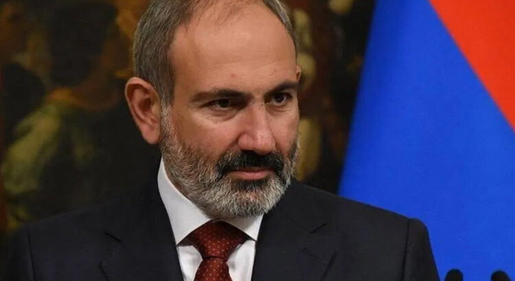  Ermenistan Başbakanı Nikol Paşinyan, Nisan sonu istifa edecek!