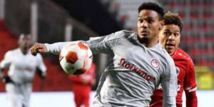 Fenerbahçe, Olympiakos’tan Tiquinho Soares ile görüşüyor